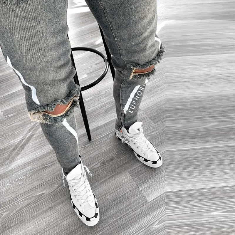 Ripped Hole Jeans för män Hip Hop Cargo Pant Distressed Light Blue Denim Skinny Kläder Full längd Höstbyxor 220308