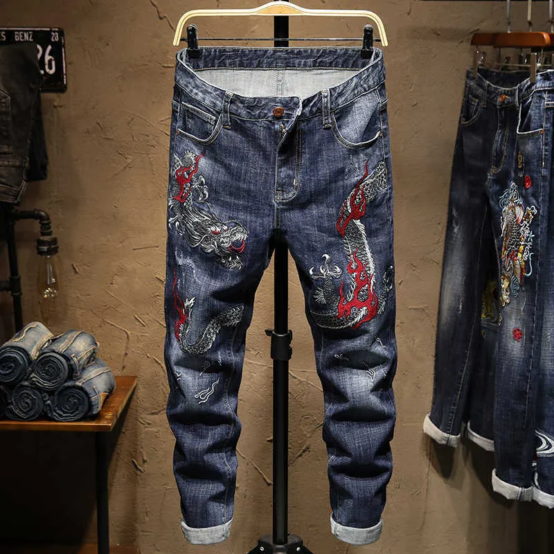 Men streetwear Slim fit Dragon embroidery Stretch Jogger Jeans fashion Man Hip hop cotton Casual Straight denim trousers 210716