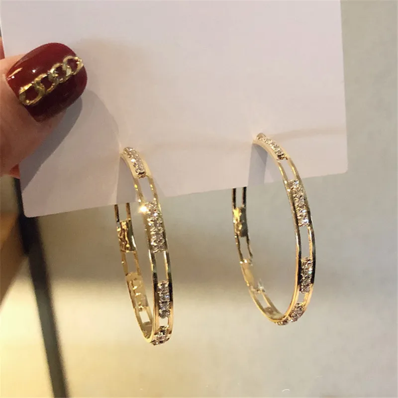 여성을위한 황금 원형 크리스탈 후프 귀걸이 Bijoux 기하학적 모조 다이아몬드 귀걸이 성명 보석 파티 선물