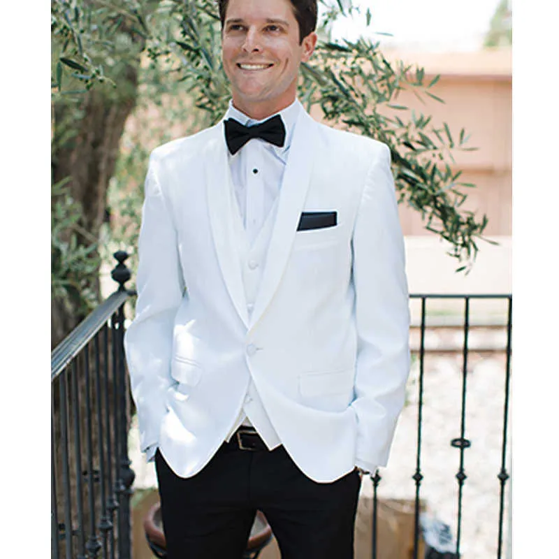 Tuxedo de marié blanc pour bal de marié avec pantalon noir, châle, revers, coupe cintrée, costumes formels pour hommes, costume de mode masculine, gilet 2021 X0909