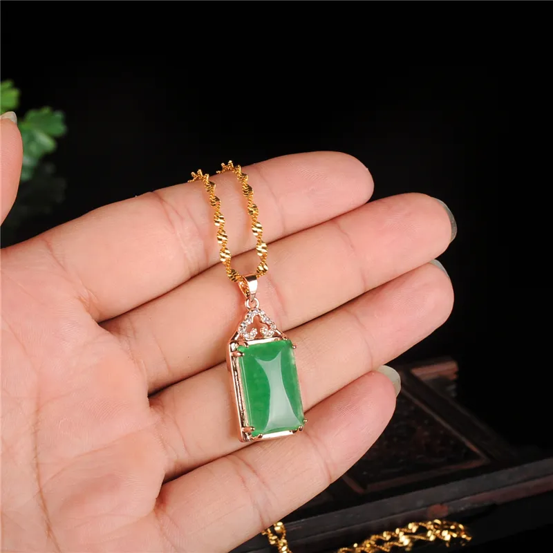 Pendentif en jade vert naturel du Myanmar avec pendentifs en argent sterling 925 en or rose, ajouter une chaîne, bijoux en jade, collier en jade2973