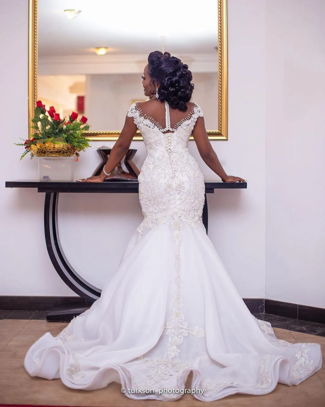 Arabe Aso Ebi luxueux dentelle sirène robes de mariée 2021 épaule perlée à lacets col transparent grande taille robe de mariée africaine307u