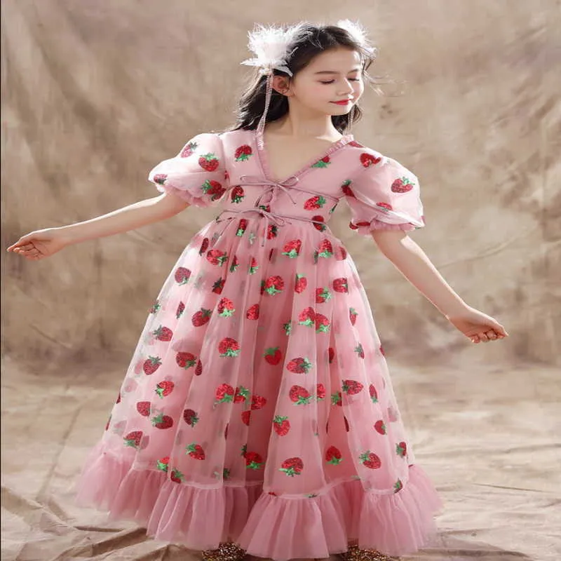 Sommer Teenager Mädchen Party Kleid Straberry Applikationen Prinzessin Kleider Hochzeit Klavier Führen Kindertag E01 210610