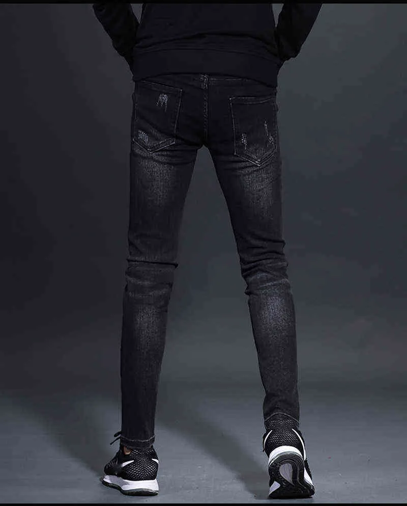 Hochwertige schwarze Stretch-Denim-Jeans für Herren, Slim-Fit-Jeanshose im Nobility-Mode-Design mit Kratzern, klassisch, stilvoll; 211111