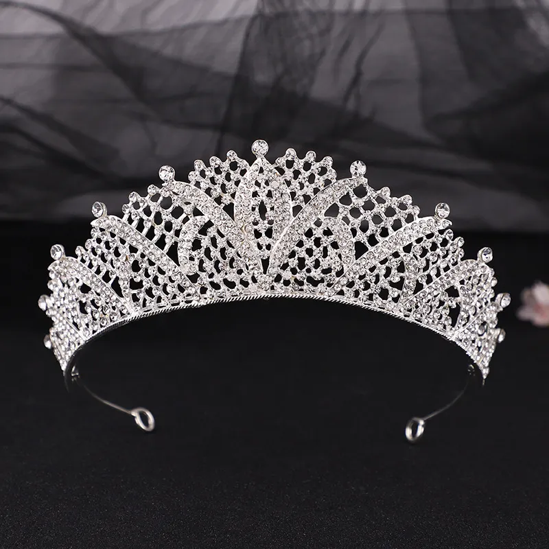 Silver Color Crown and Tiara Akcesoria do włosów dla kobiet Akcesoria ślubne Kryształ Bridal Kryształ Rhinestone Diadema Headpiece