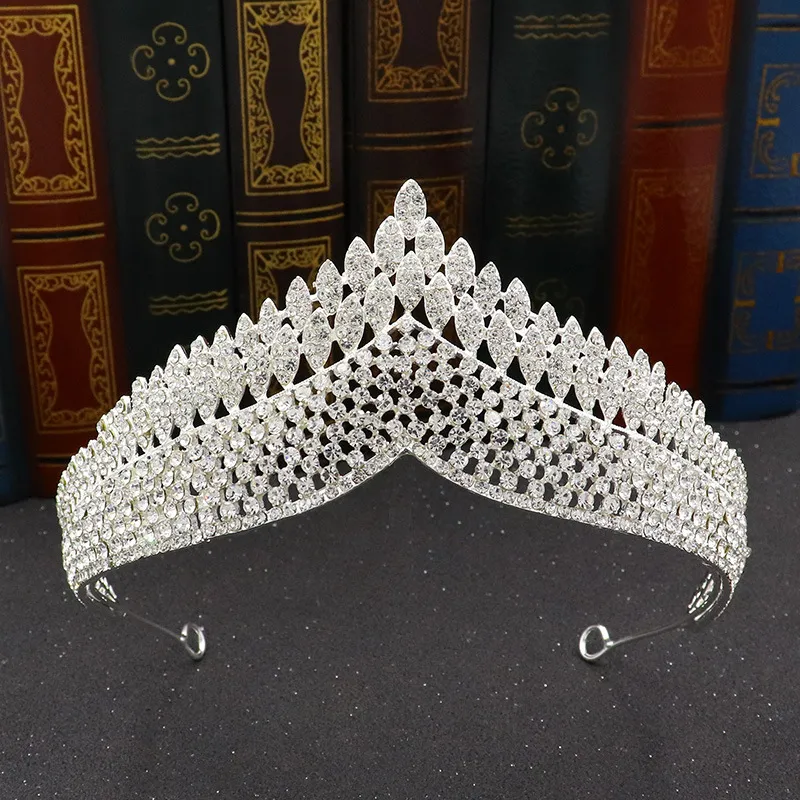 Silver Färgkrona och Tiara Hårtillbehör För Kvinnor Bröllop Tillbehör Bridal Crystal Rhinestone Diadema Headpiece