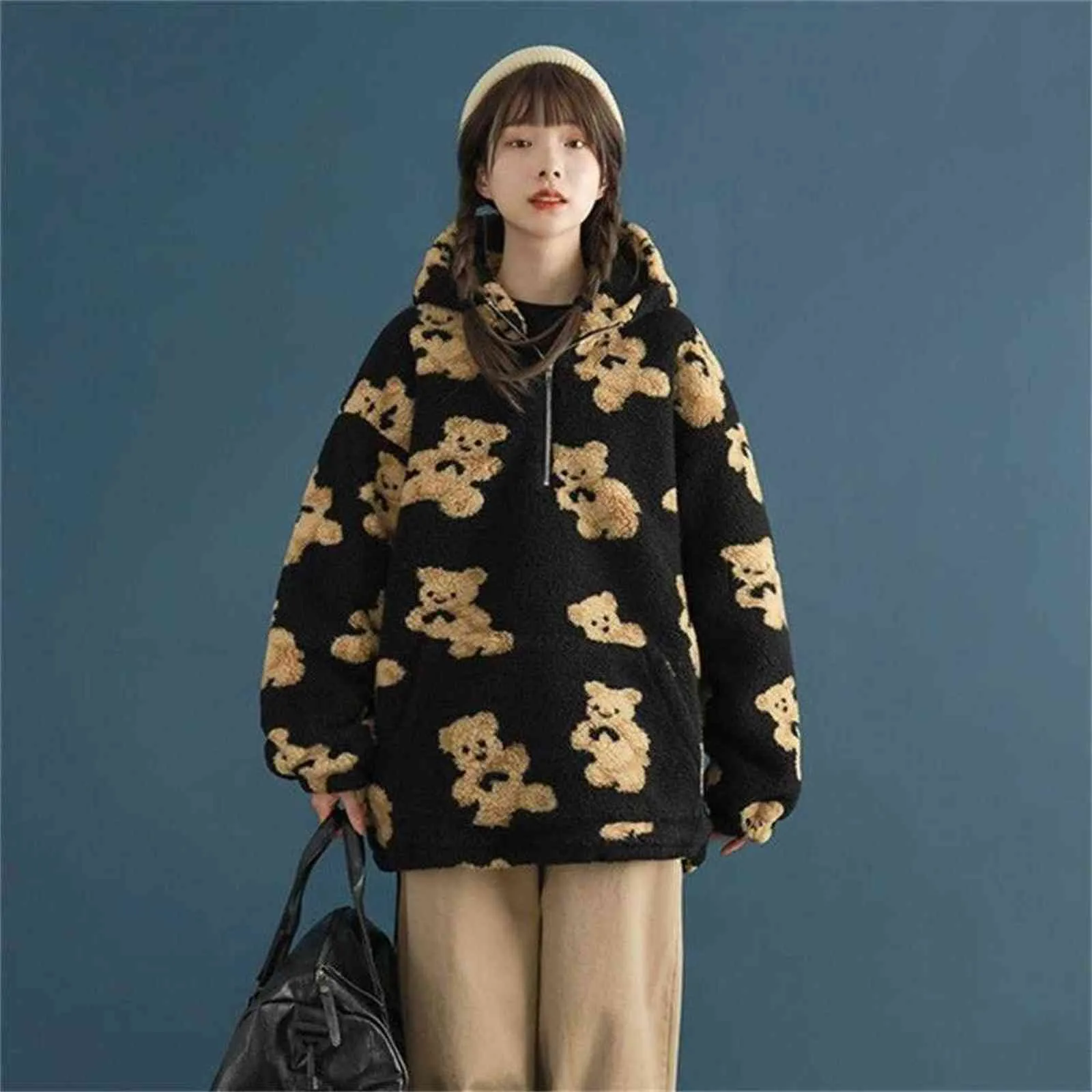 TEDSN Hip Hop Giacca in lana d'agnello Pullover con stampa orso Felpe con cappuccio Uomo Harajuku Streetwear Cappotto oversize coppia Outwear Inverno 211110