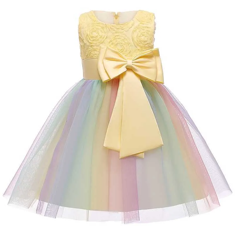 Happy Year bébé/enfant en bas âge fille Floral Bowknot Grenadine coloré à volants sans manches robe de soirée 210528