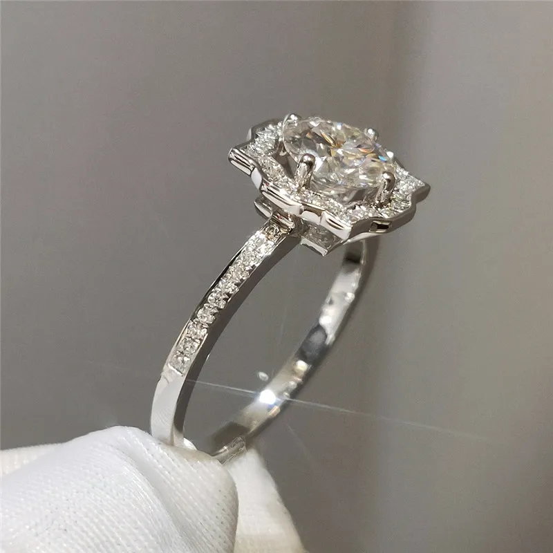 100％18Kホワイトゴールド優れたカットダイヤモンドテスト過去のD色モアッサナイト婚約リングクレッシックジュエリー
