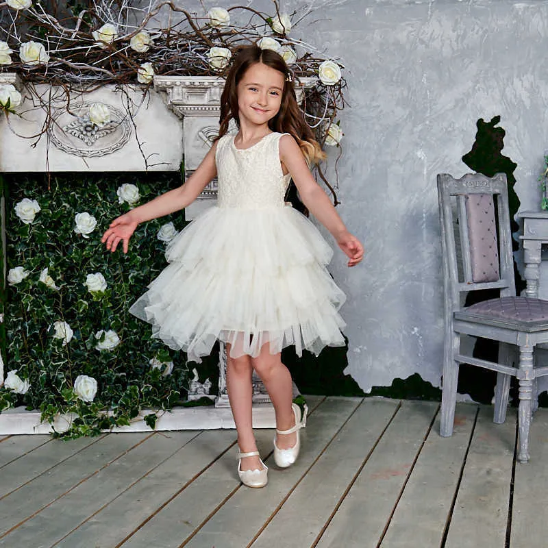 Großhandel Kinderkleider für Mädchen Spitze Tüll Prinzessin Mädchen Party Hochzeitskleid mit Schärpe Babykleidung 1-6 Jahre E1953 210610