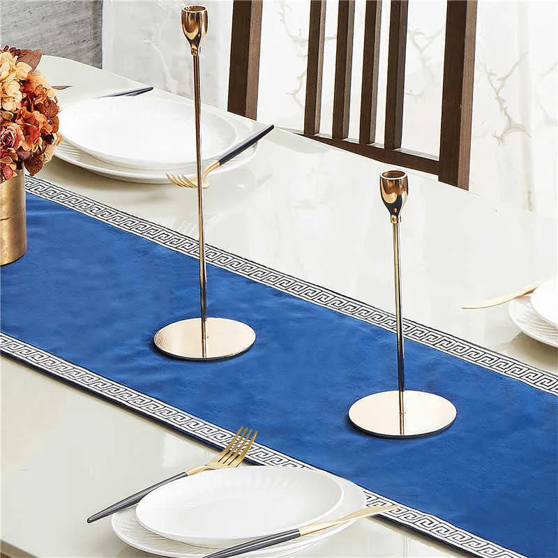 Teal Blue Luxury Table Runner for Dining Wedding Party Christmas Cake Floral Soft cloth Decoration Nordic Modern 210628