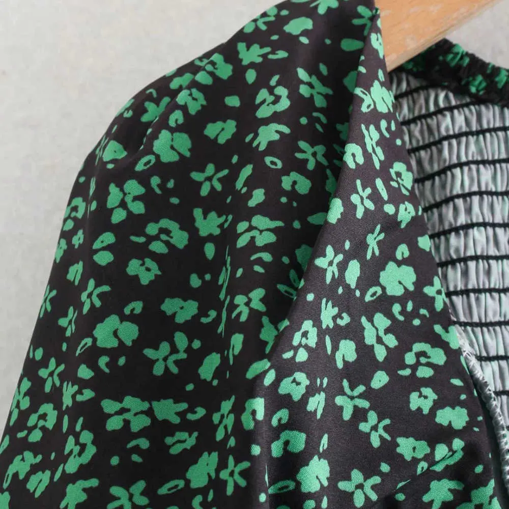 Women Chic Fashion Green Flowers Print Mini Dress Vintage Heart-Shaped Collar Long Sleeve Female Dresses Vestidos 210531