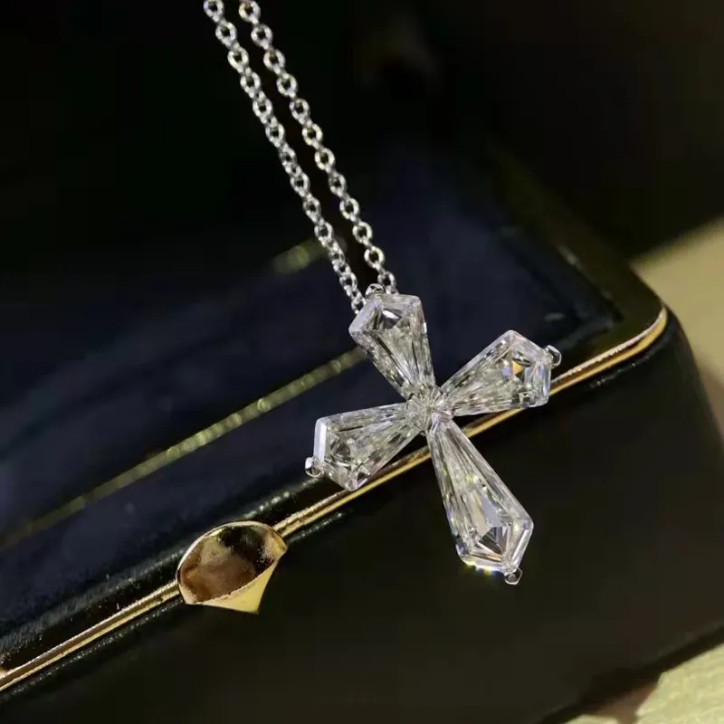 Oevas 100% 925 Sterling Zilveren Sprankelende Hoge Carbon Diamond Cross Hanger Ketting voor Vrouwen Bruiloft Fijne Jewery Geschenken