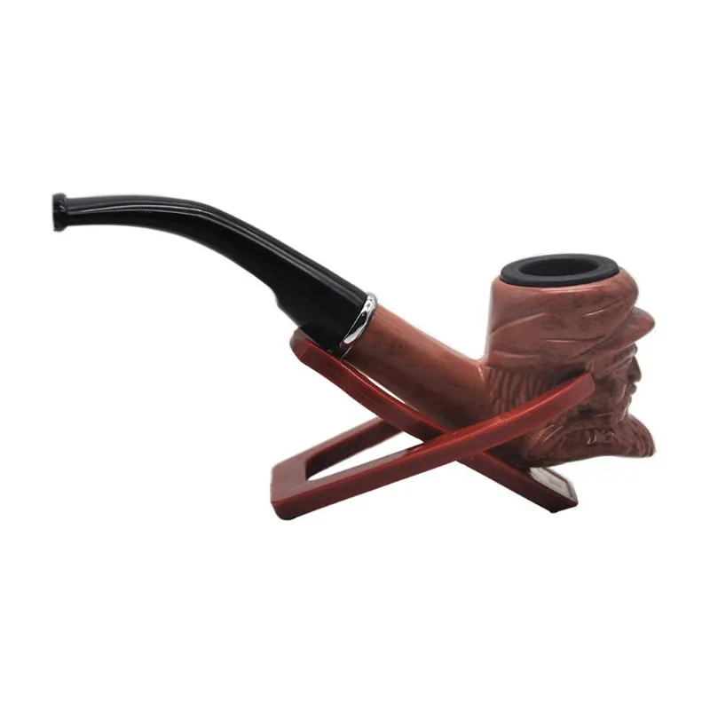 Il legno classico ha fatto il fumo con il tubo del fumo anziano con la maniglia lunga e il bruciatore di tabacco asciutto della bocca piana