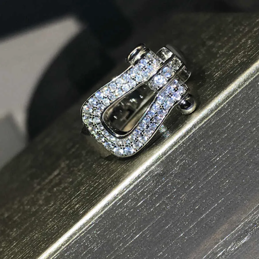 Marca de jóias de luxo design original forma ferradura feminino/homem anel 2020 tendência fina zircão liga casal anéis a05266813315
