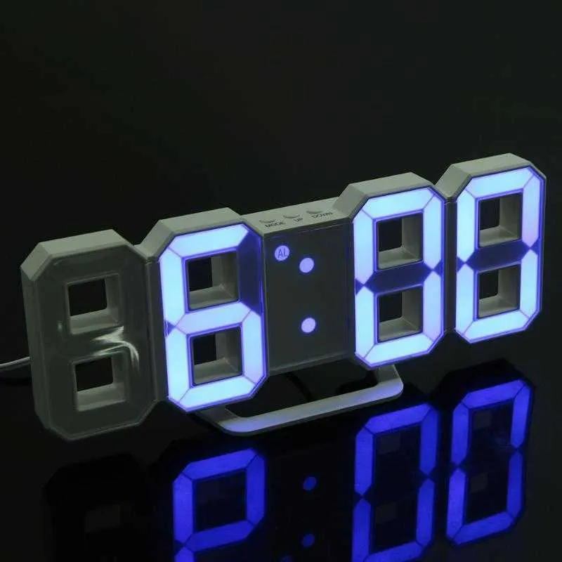 Horloge de bureau électronique numérique LED 12/24 heures affichage alarme et Snooze 8888 bleu vert rouge blanc 210804