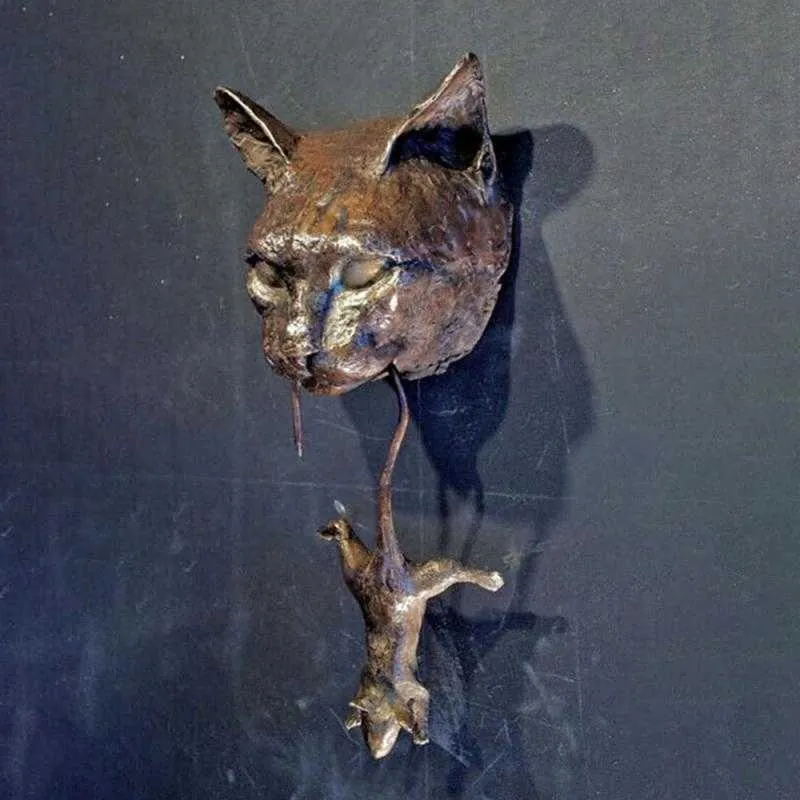 Katt och mus Dörrknacka Skulptur Rostig Brun Gjutjärn Vägg Harts Ornament Tillbehör Hem Trädgård Dekoration Hantverk 210607