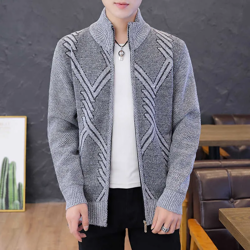 Cardigan stile coreano Maglione da uomo Abbigliamento Maglione da uomo grigio Cardigan lavorato a maglia oversize Modello Abiti caldi uomo 3XL 210601