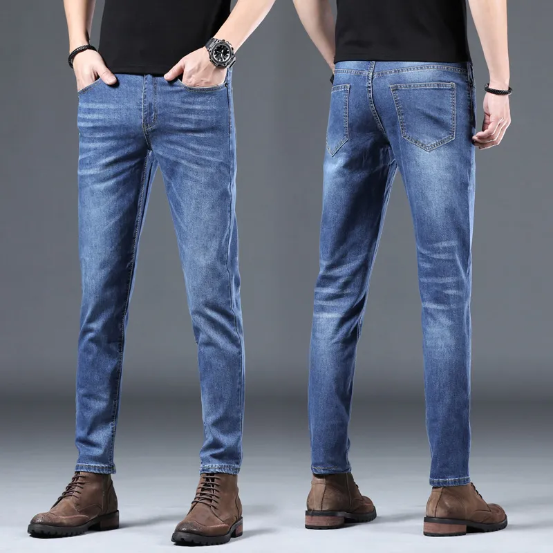Jeans da uomo casual Jeans di tendenza moda primavera ed estate Alta qualità Taglia 29 38 42