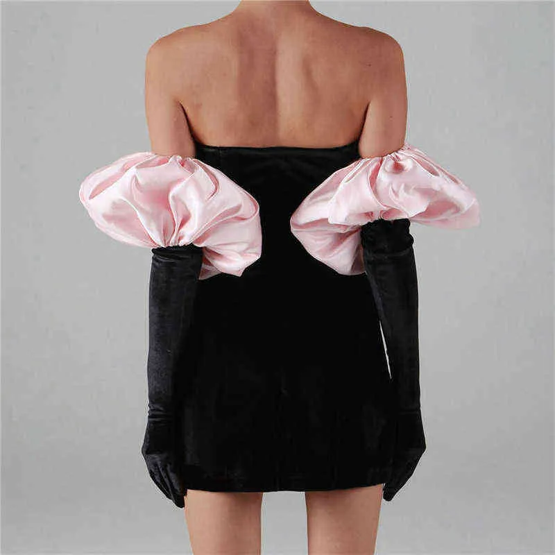 Women Elegant Puff Sleeve Gloves A-line Dress Sexy Strapless Off Shoulder Slim Club Dress Lady Velvet Black Fashion Party Dress Y1204