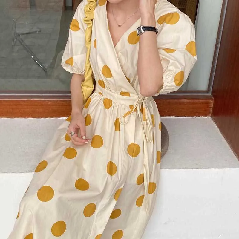 Korejpaa Kobiety Dress Summer Francuski Vintage Temperament Kobieta V-Neck Side Tie Platycodon Dot Vestidos 210526
