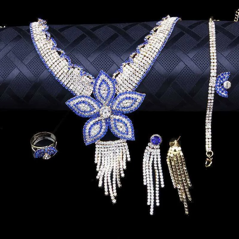Blue Flower Donne di Lusso Donne Nigeriane Naija Sposa Cubic Zirconia Crystal Collana Collana Anello Braccialetto Bble Bangle Set di gioielli Dubai H1022