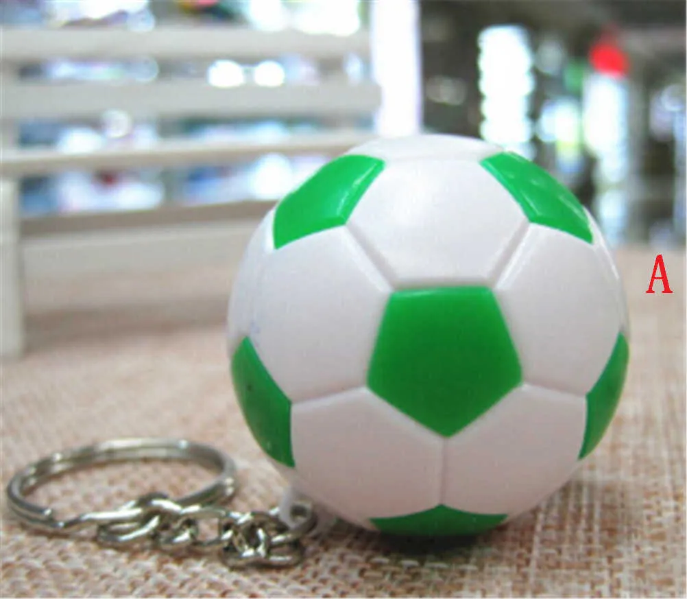 Mode sport porte-clés voiture porte-clés porte-clés Football basket-ball balle de Golf pendentif porte-clés pour cadeau de sportif préféré G1019