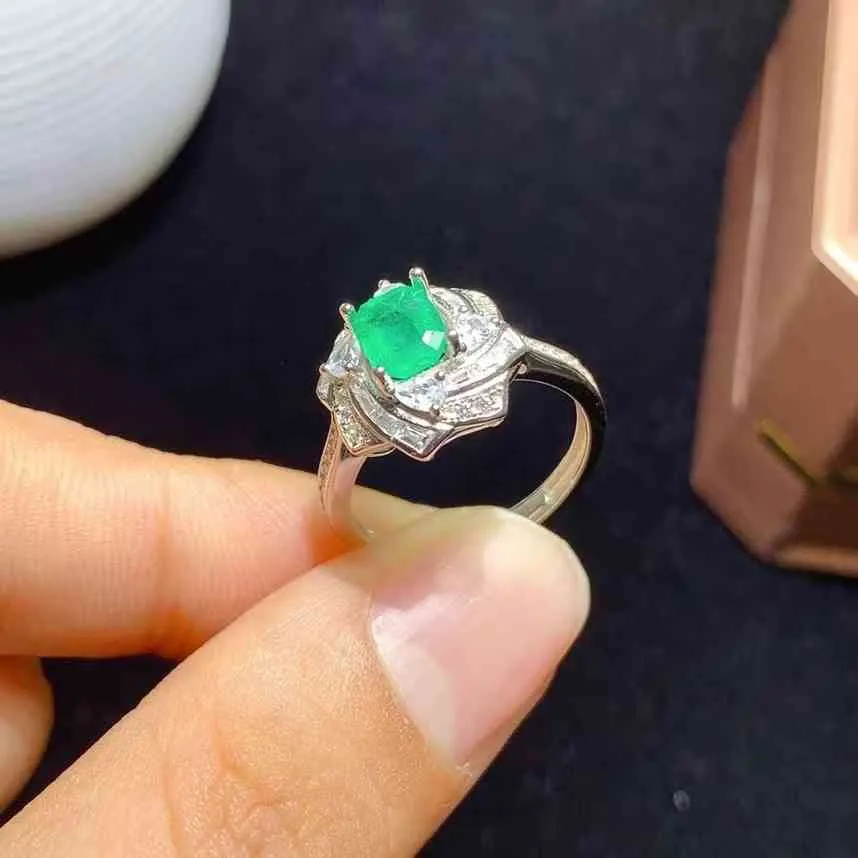 2021 Zielony szmaragdowy kamień szlachetny dla kobiet biżuteria prawdziwa 925 Srebrna certyfikat Natural Gem zaręczynowy pierścionek zaręczynowy dobry prezent6048797