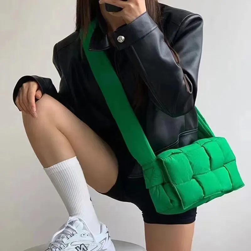 Nieuwe nylon gevoerde schoudertas stiksel geweven messenger tas beroemde merkontwerper vrouwen crossbody tassen katoen handbags2110