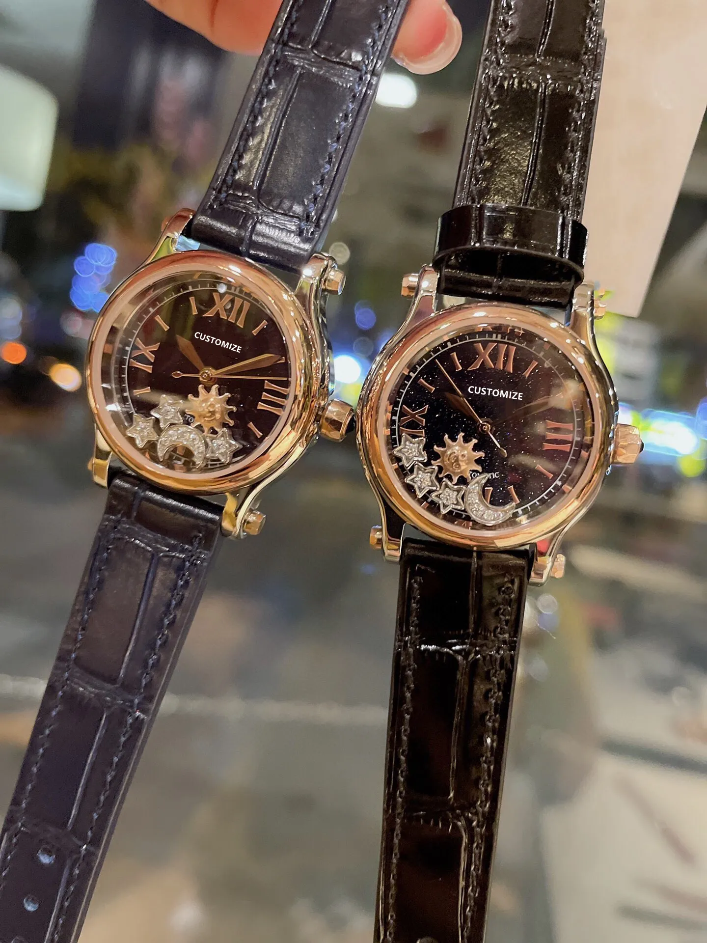 Brand Genuine Leather Quartz Watch Aço inoxidável geométrico Sun Moon e Star Rates Starry Sky Dial Women Happy Stone Watches304m