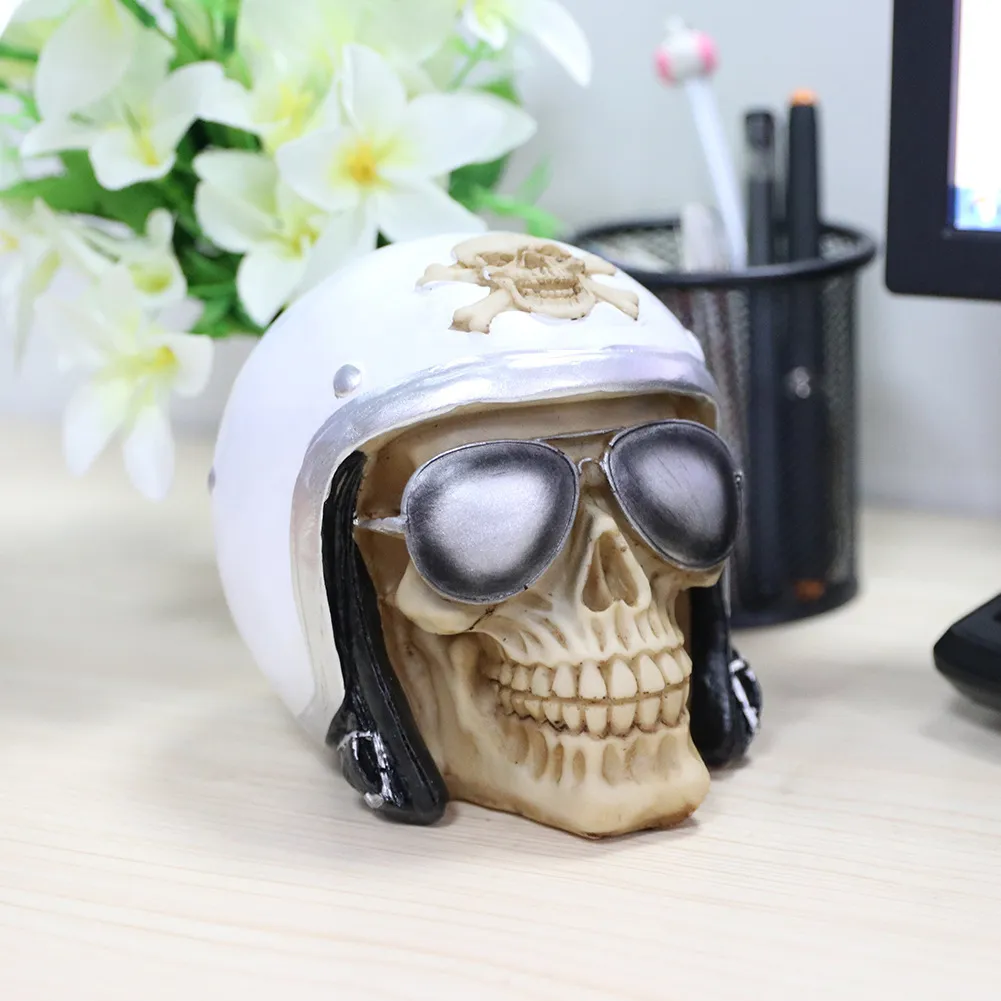 Posągi rzemieślnicze z żywicy Mzoot do dekoracji Czaszka Motocykl Czaszka Skull Modna Dekor Home Decor Creative Statue Personalizowane ozdoby T200619