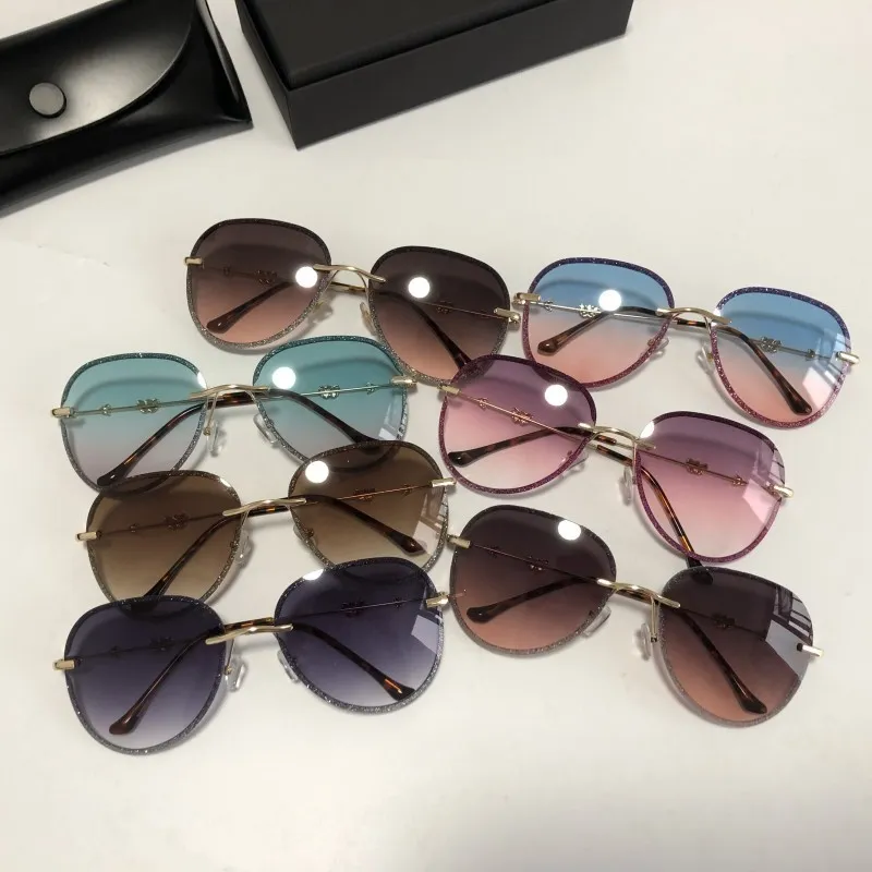 Trending Diamond Solglasögon Kvinnlig imitation s Gradient Färg UV400 Kvinnor 220221