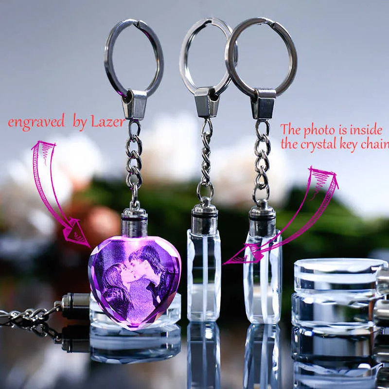 Custom Po Couple Family Souvenir Gift Laser Carve Crystal Keychain Po Colorful LED Light Key Chain sleutelhanger chaveiros G7146892