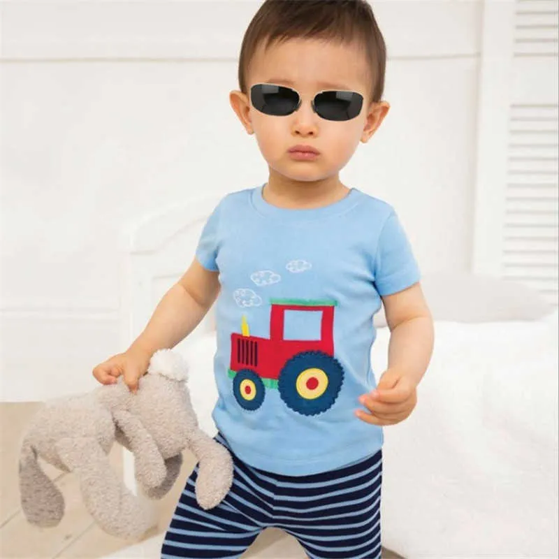 Hoppmätare Pojkar Bomullstoppar för sommar Barnkläder Säljer Stripe Applique Tractor Kids T Shirts 210529