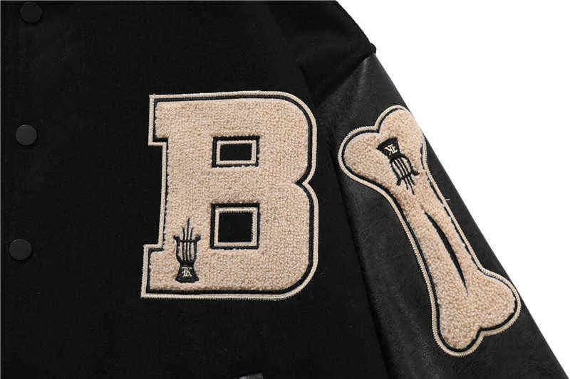 ヒップホップ野球のジャケットの男性のような骨の文字パッチカラーレザースリーブカレッジスタイルストリートウェア原宿爆撃機コート211217