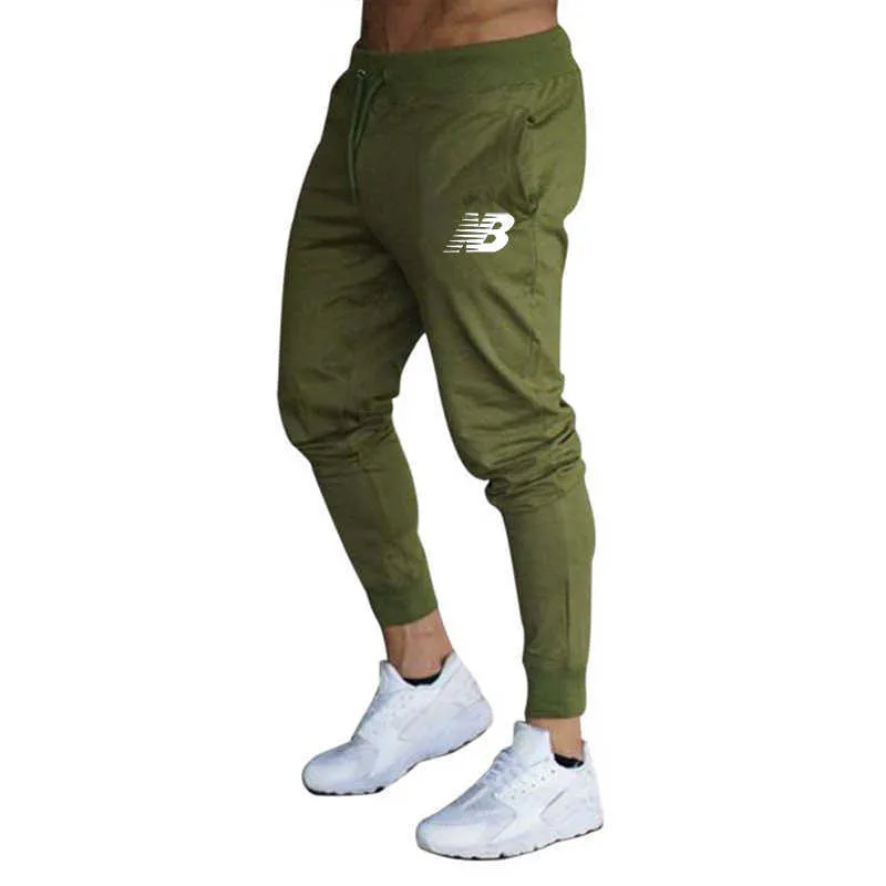 Pantaloni da jogging Pantaloni sportivi da uomo Running GYM Joggers Pantaloni sportivi in cotone Slim Fit 210616