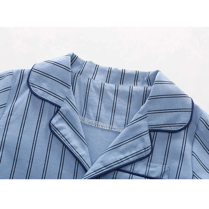 Sommarbarn Striped Cotton Sleepwear Baby Pyjamas Set för pojkar Underkläder Kläder Barnkläder Skjorta + Shorts 210528