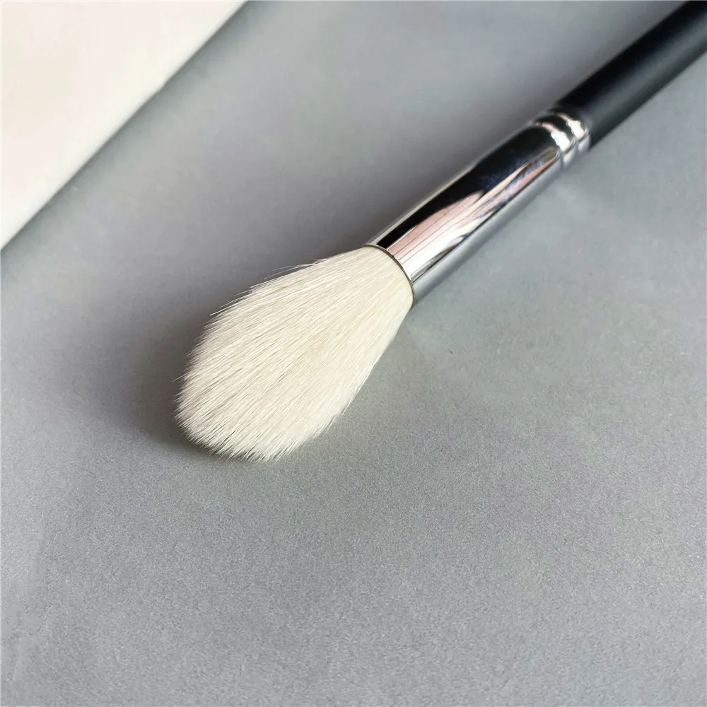 Long Blending Makeup Щетка 137S Синтетический порошок Blush Highlighter Красота косметики для косметики