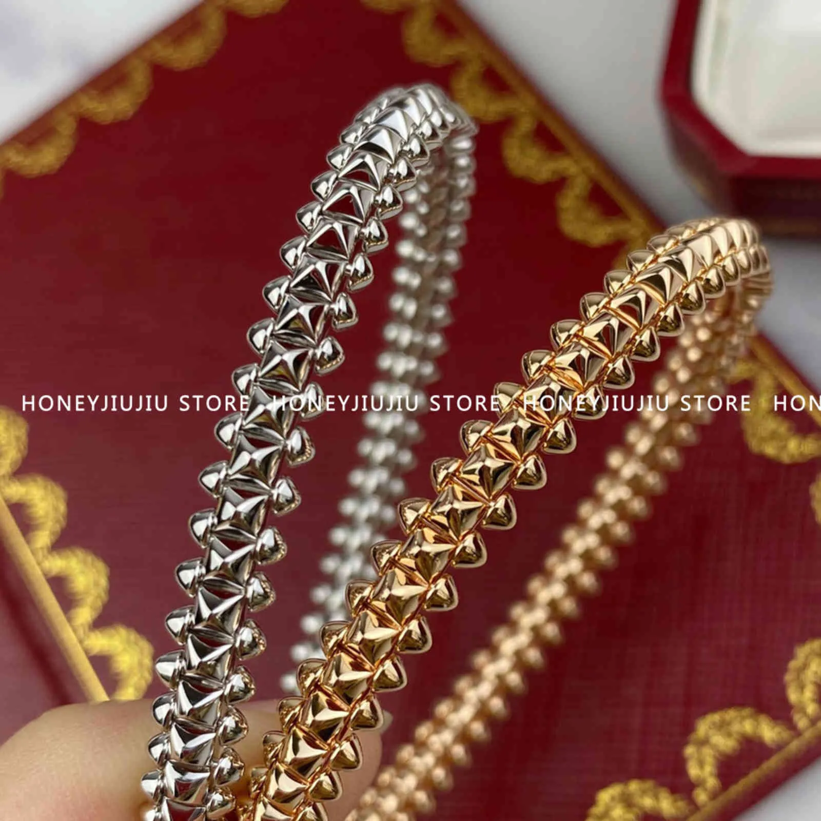 Beroemde Merk Topkwaliteit Luxe Sieraden Markering Klinknagels Rose Gold Platinum Armband voor Dames Fashion Party Classic 2021 Trends