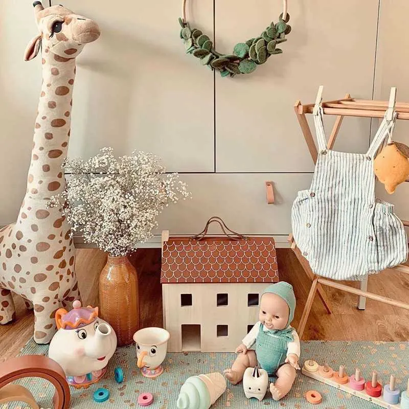 67CM Creative Cute Large Simulation Giraffe Doll Plush Toy Sleeping Pillow Can Stand Room Decoration Birthday Gift For Children 210728