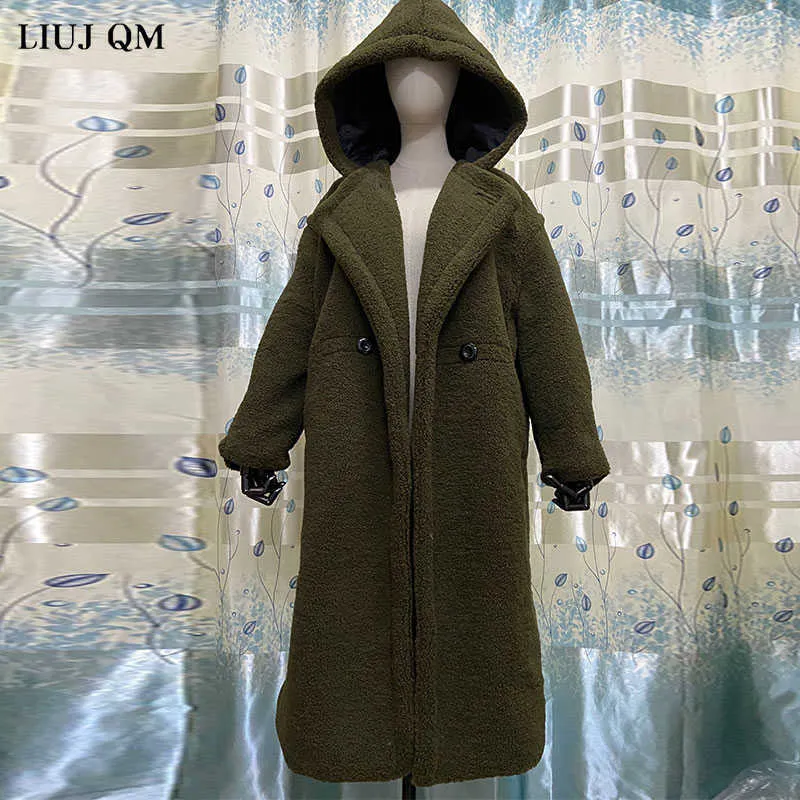 Teddy Bear Coat Vinter kläder för kvinnor Svart bälte ullrock Hooded Long Parkas Kvinna Varm Överdimensionerad Jacka Fur Coats 211019