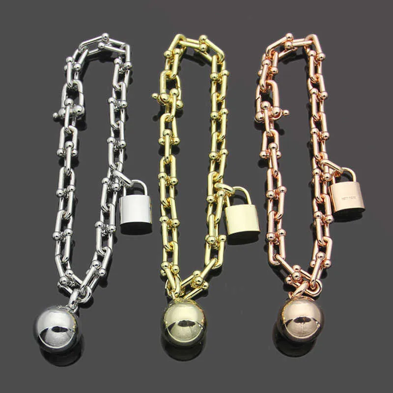 Japón Corea del Sur para hombres mujeres pulsera de acero inoxidable joyería de lujo pulsera de regalo de oro rosa entera punk clásico 2106094390887