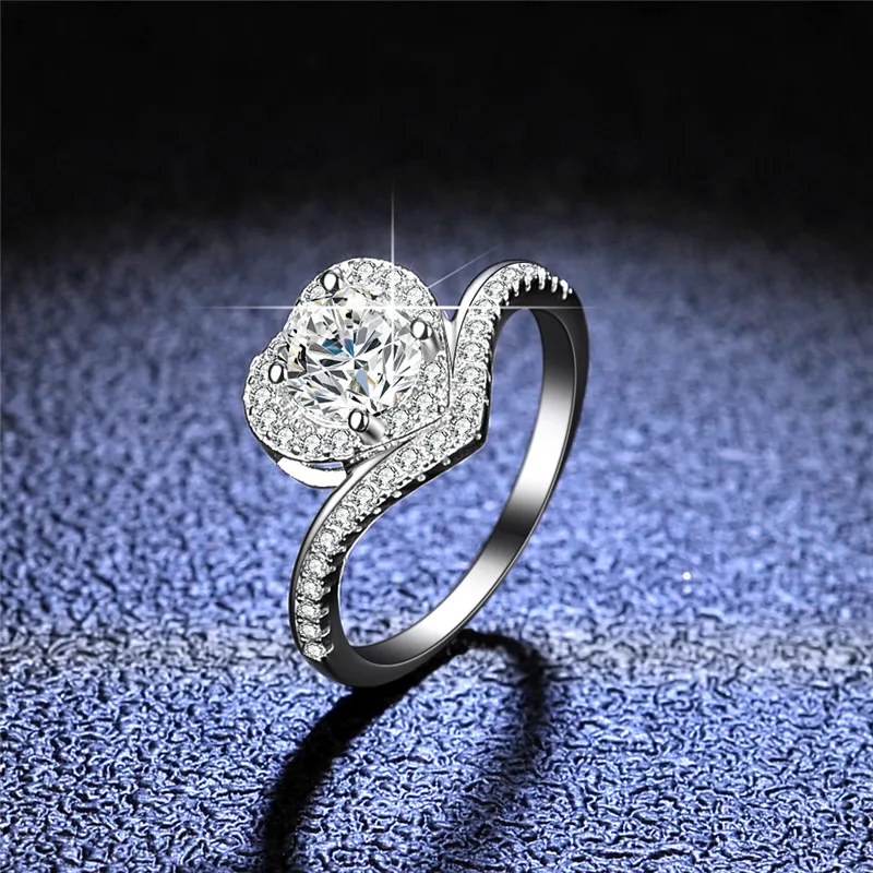 Excellente coupe diamant test réussi D couleur bonne qualité Moissanite coeur couronne bague argent 925 bijoux