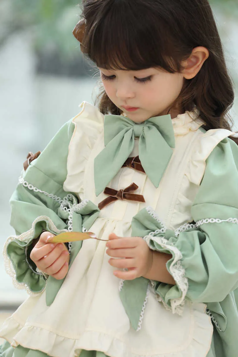 1 2 3 4 5 6 ans Robe de filles pour Noël 2020 Enfants Filles Manches longues Princesse Vintage Vert Lolita Tablier Robe Hiver Automne Q0716