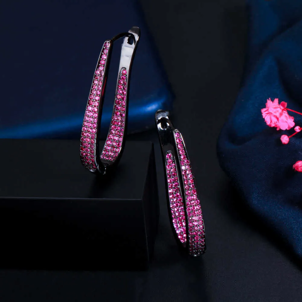 Dubbelsidig micro pave rosa röd kubik zirkoniumoxid svart guld färghopp örhängen för kvinnor smycken gåva cz859 210714