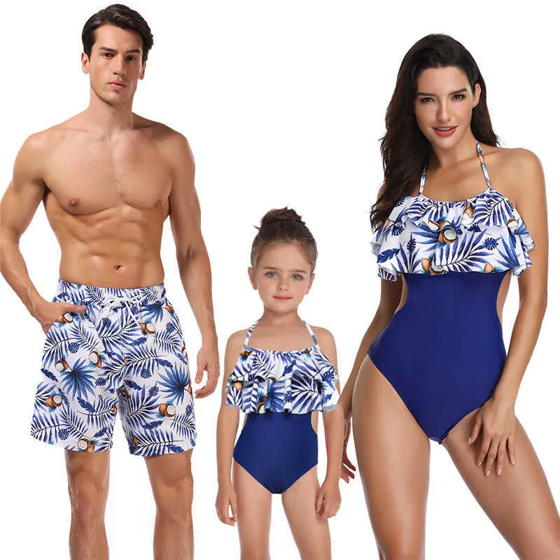 Summer Family Matching Outfits Swimwear Mother Daughter Kids Swimsuit Bikini Bathing Suit Father Son Shorts Swimwear Clothes (2)