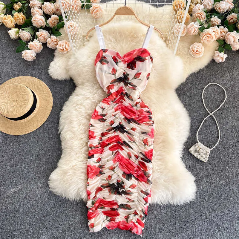 Bohème Femmes Floral Drapé Spaghetti Sangle Robe Summer Beach Party Robes Sans Bretelles Élégant Femme Fleur Imprimé Robe 2021 Y0603