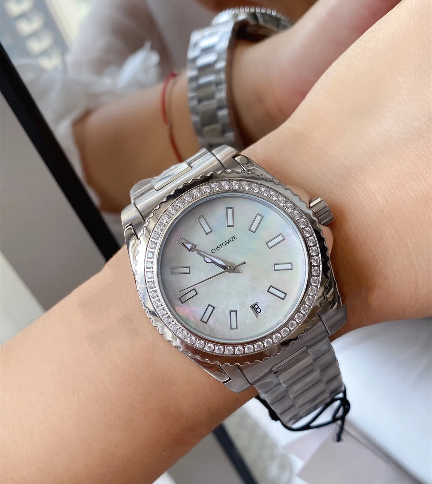 Reloj de pulsera clásico con diamantes blancos geométricos para hombres y mujeres, relojes de cuarzo de acero inoxidable, nuevas parejas, reloj de concha de nácar de 40mm