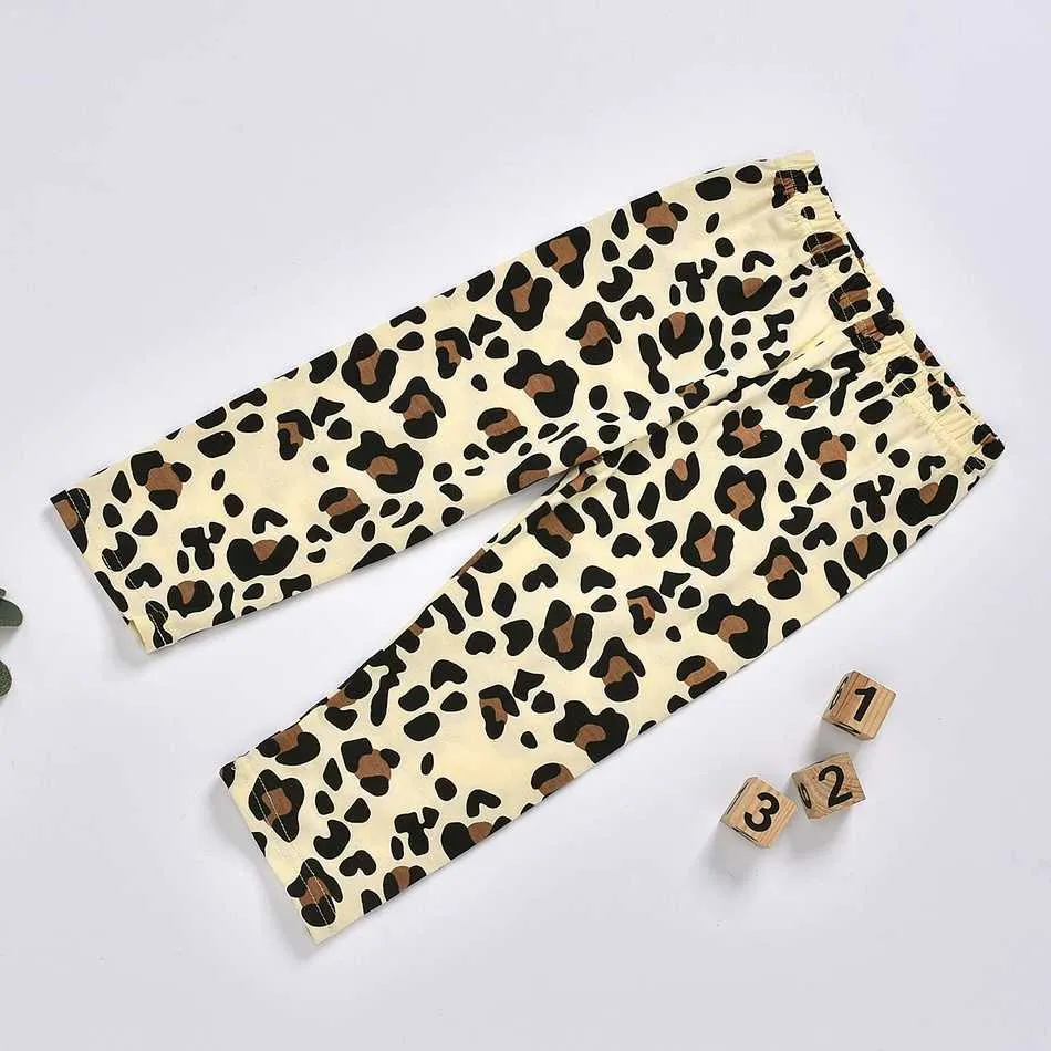 Arrivo Autunno e primavera Baby / Toddler Girls Pantaloni eleganti con stampa leopardata con Headb Set Abbigliamento bambini 210528