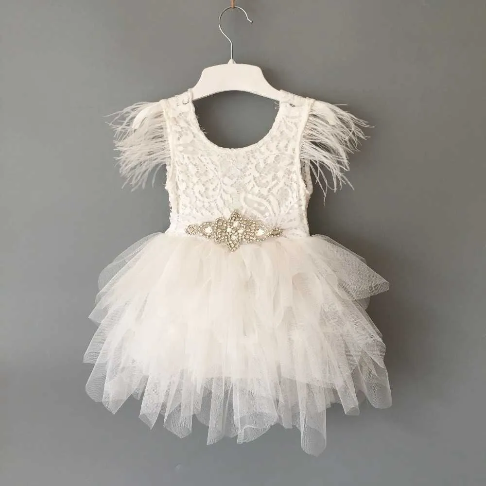 Princesse bébé plume robe 1er anniversaire fête enfant en bas âge filles dentelle manches volantes robe d'été enfants tutu vêtements avec ceintures Q0716